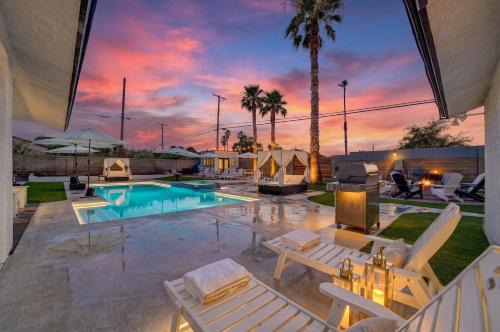 Spring Valley Villa | The Grand Oasis Estate - A Luxe Private Resort Near The Strip
