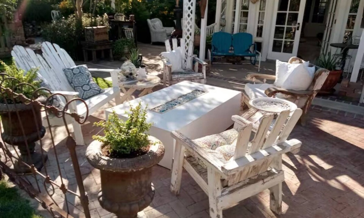 F. Q. Story House | The Hen House: Enchanted Casita Near Downtown Phoenix