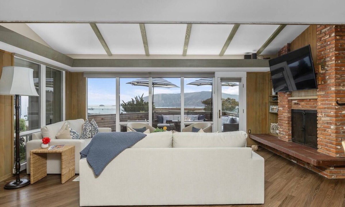 Avila Beach House | The Hilltop In Avila Beach