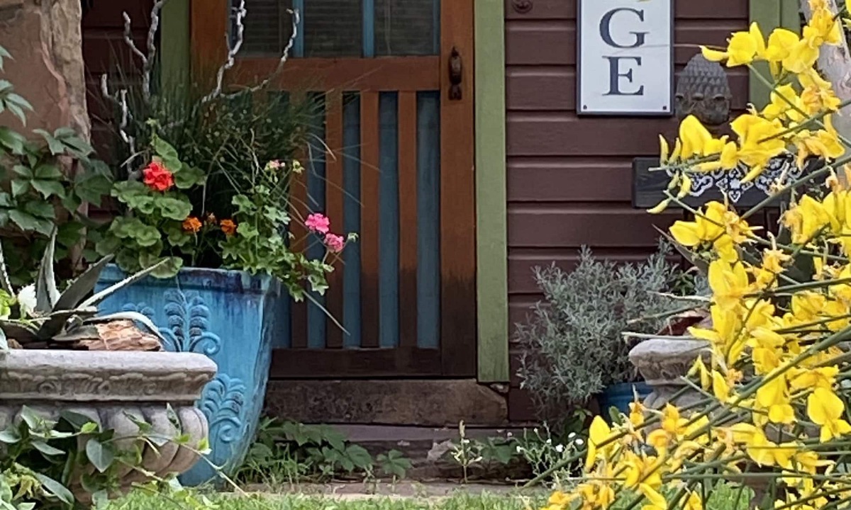 Zion National Park South Entrance Cottage | The Historic Rose Cottage at Zion National Park in Springdale, Utah