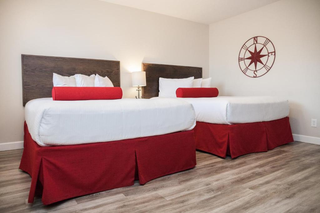 Morro Bay Hotel | The Landing at Morro Bay