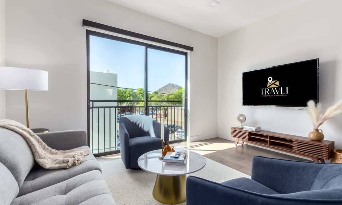 South Scottsdale Condo | The Luxe Laurel Suite @ Casovera - Old Town