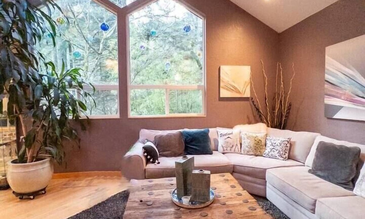Corvallis House | The Mountain House- ultra quiet, secluded