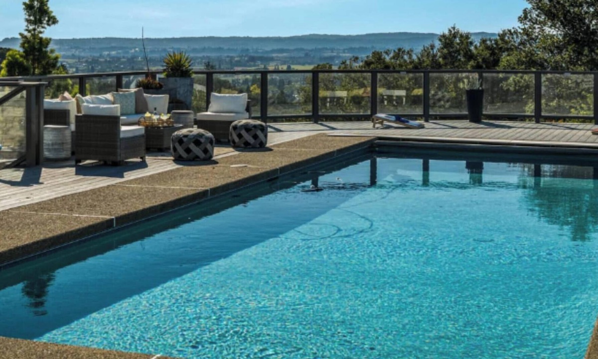 Larkfield-Wikiup House | The Overlook by Sonoma Stays – Modern Luxe Retreat
