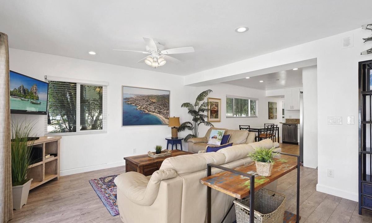 West Newport House | The Perfect Beach House for a Family Trip to the Coast | Steps to Beach | Sunny & Hyper Clean