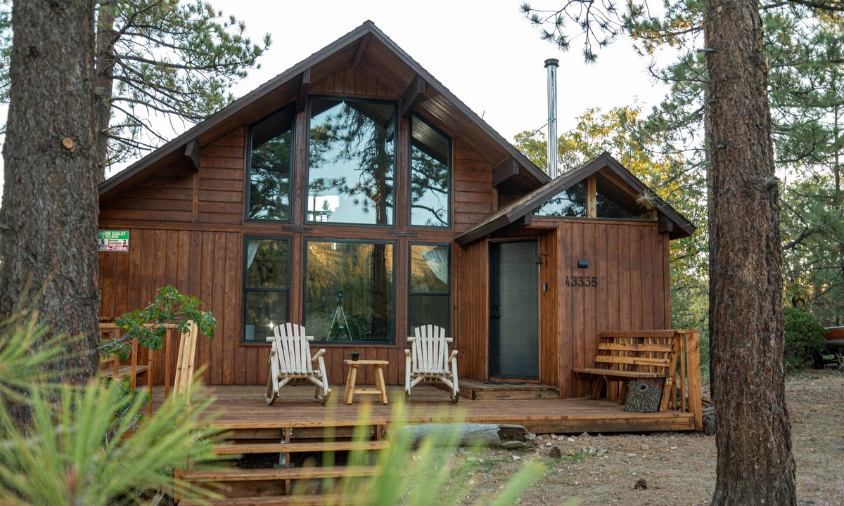 Upper Moonridge Cabin | The Stargazer Chalet-VIEWS From the Top of Moonridge