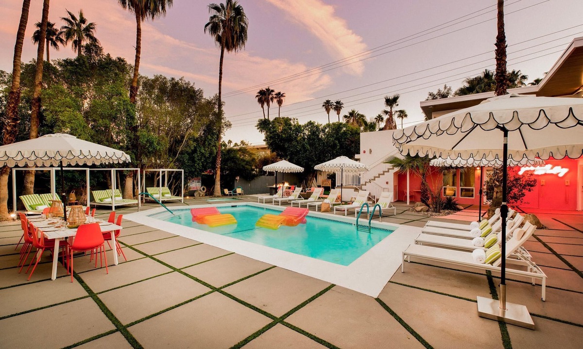 Tahquitz River Estates Hotel | The Wesley by AvantStay