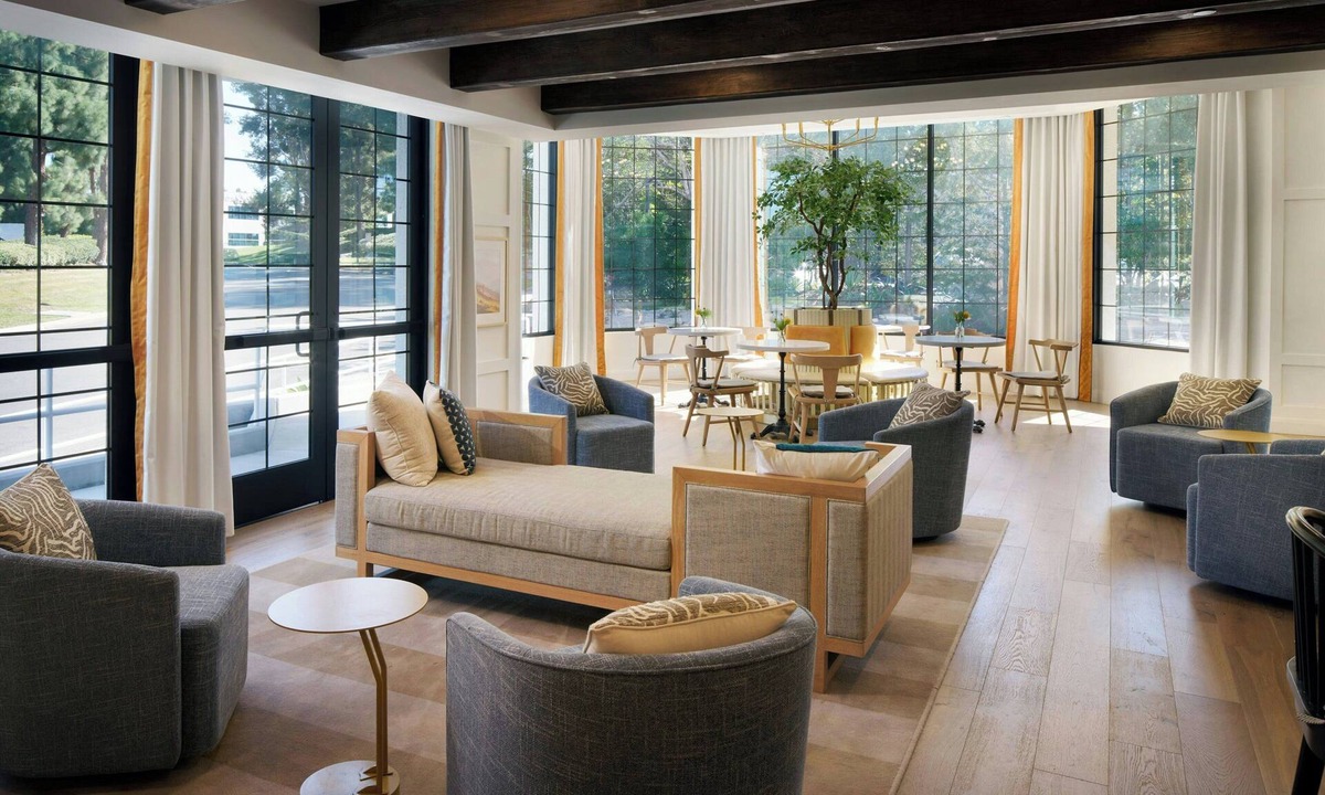 Laguna Hills Hotel | Tiller House, Laguna Hills, A Tribute Portfolio Hotel