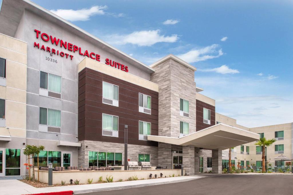 Loma Linda Hotel | TownePlace Suites by Marriott San Bernardino Loma Linda