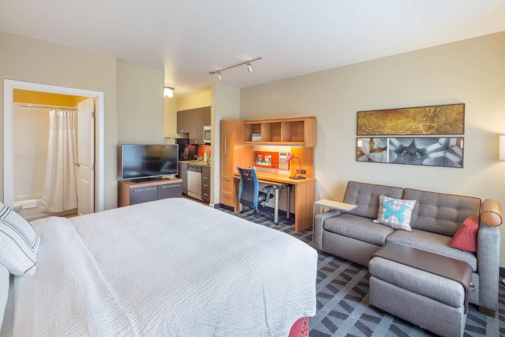 Vancouver Hotel | TownePlace Suites by Marriott Portland Vancouver
