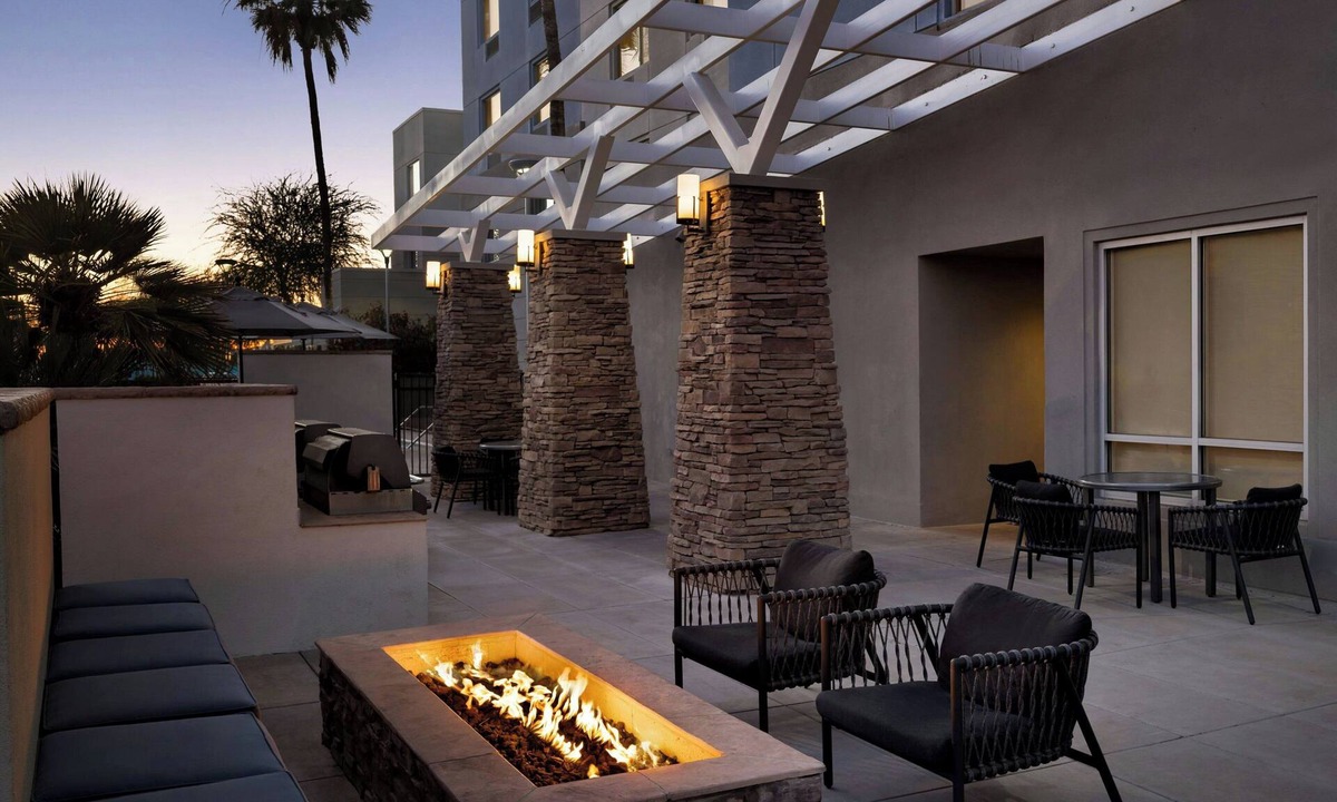 Palm Valley Hotel | TownePlace Suites by Marriott Goodyear