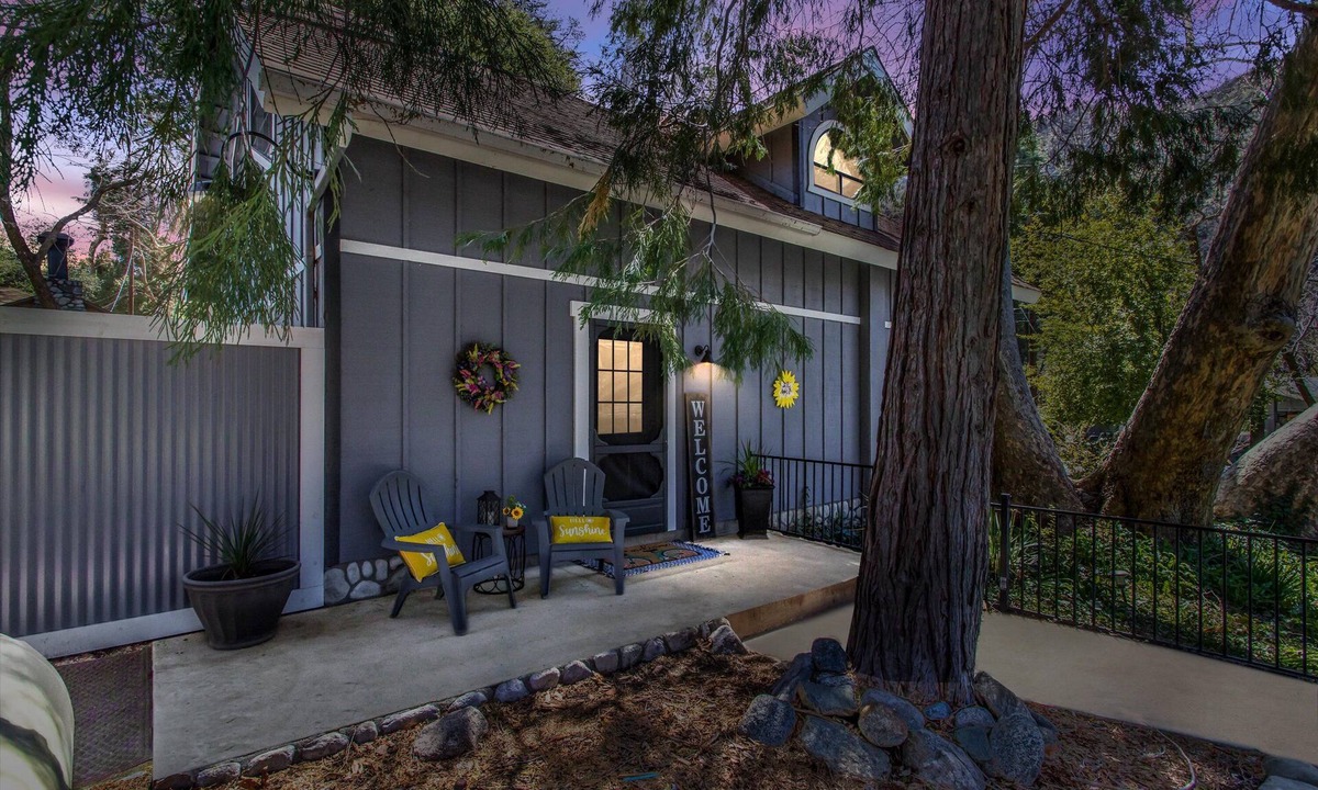 Mentone House | Traveling Nurses, Temporary Insurance Housing, Temporary Housing Needs