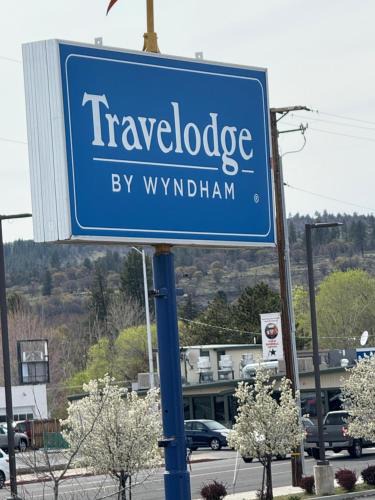 Susanville Hotel | Travelodge by Wyndham Susanville