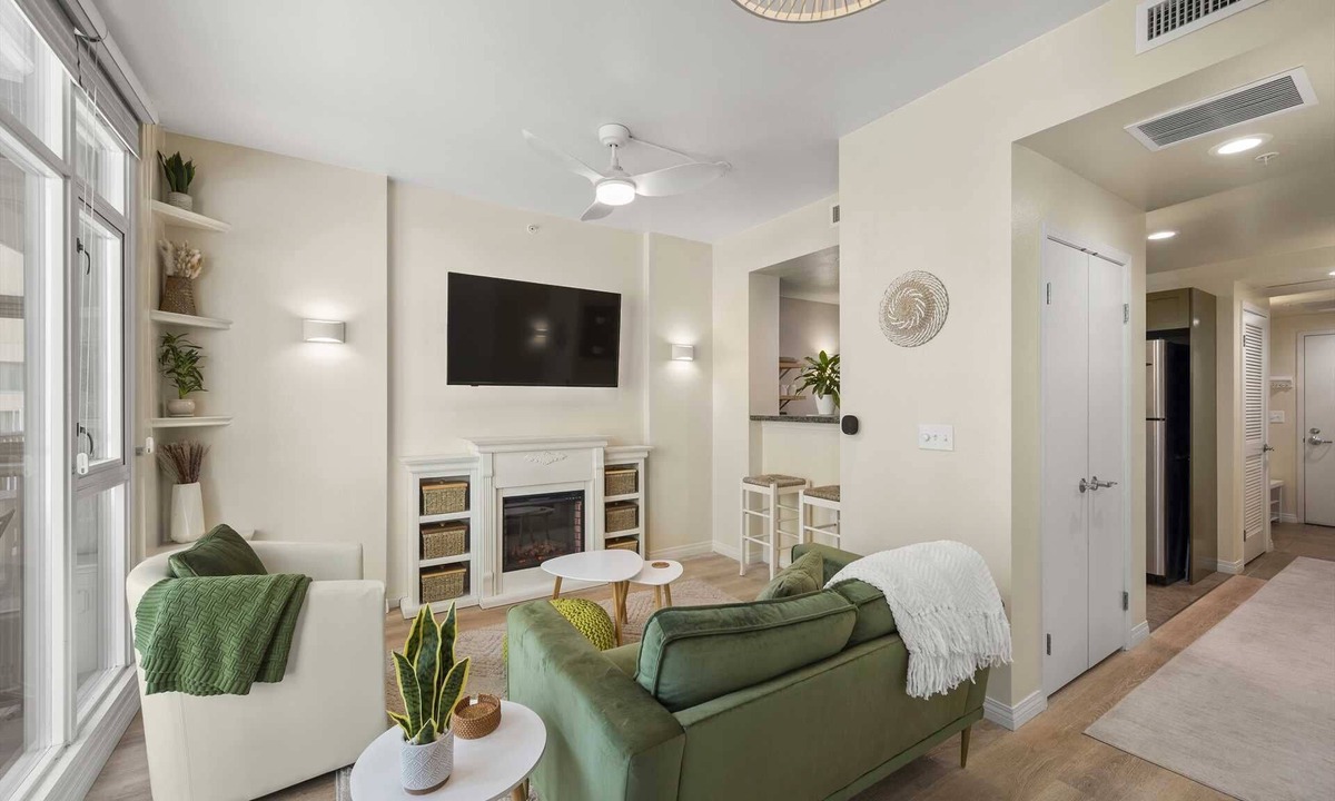 Gaslamp Quarter Condo | Trendy Condo in the Gaslamp Quarter