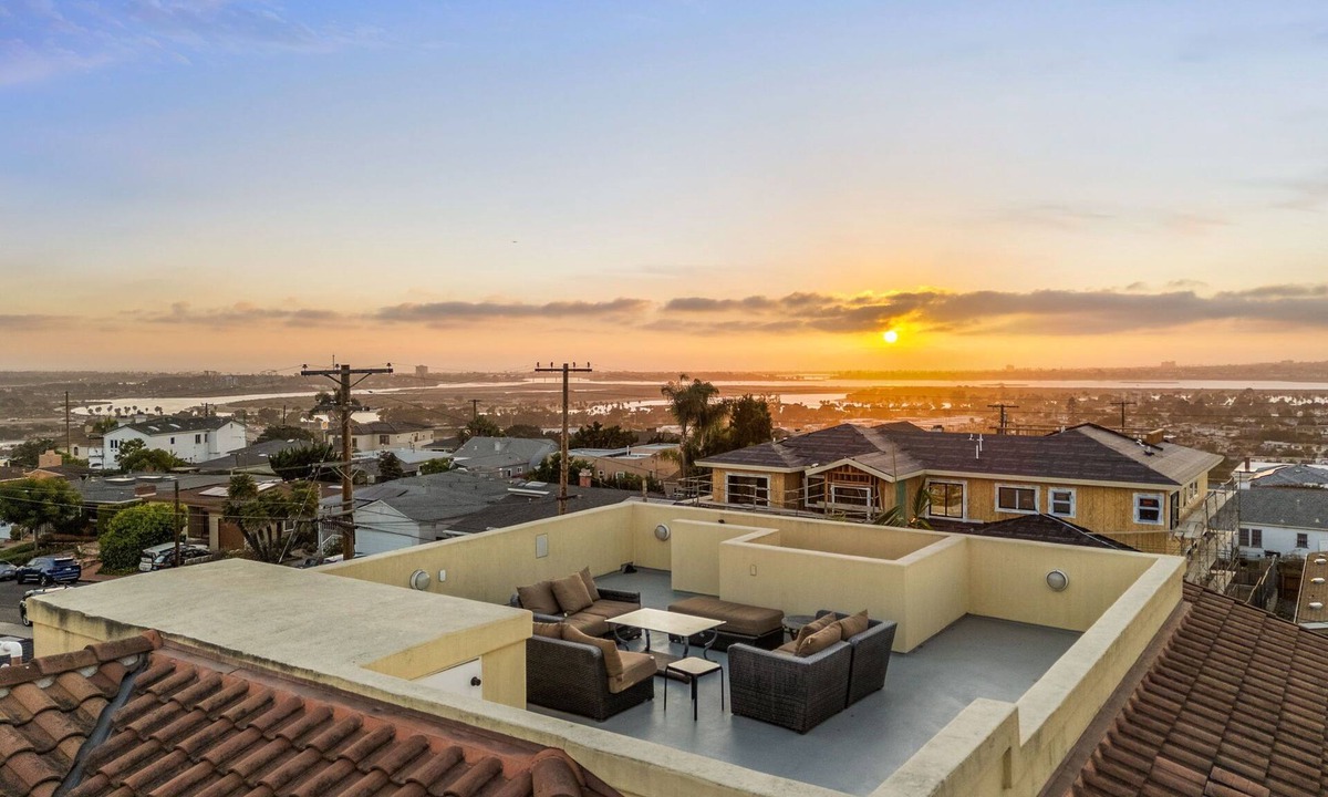 Morena House | Tuscan Sands by Coastline Vacation Rentals