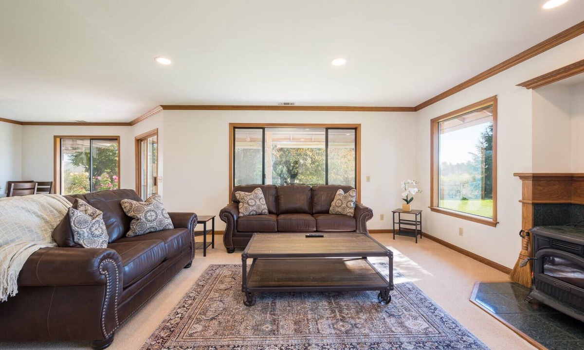 San Miguel House | Twin Fawn Estate - Nestled in 160 acres of Rolling Hills & Cabernet Grape Vines