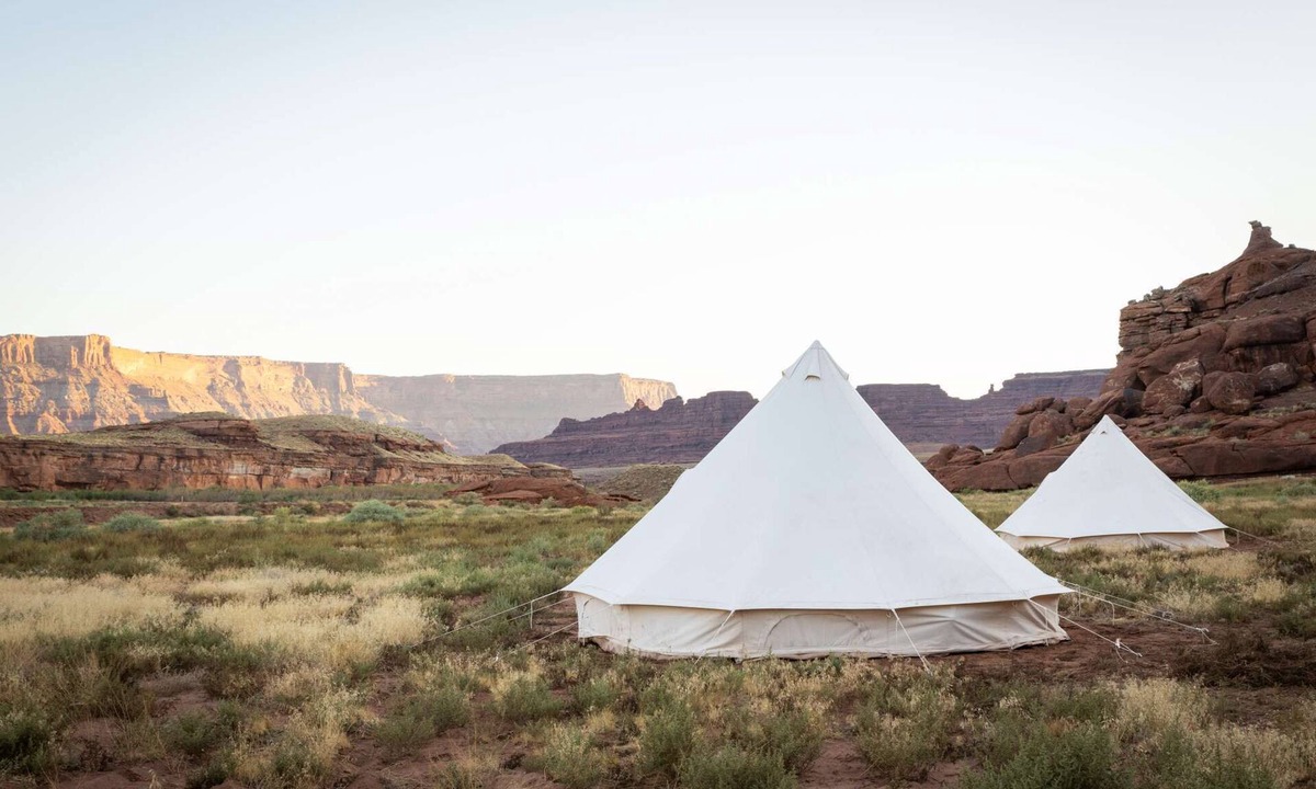 Moab House | Twin Tent with Shared Bathroom - Nestled among the Abajo Mountains.