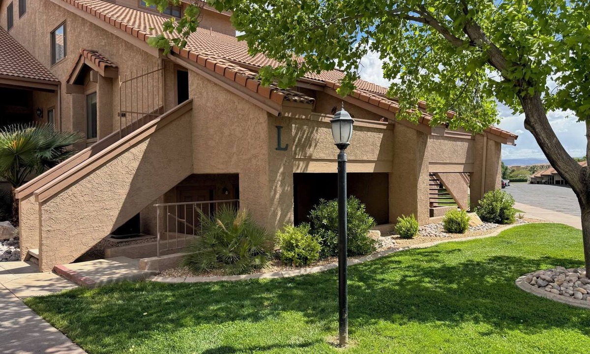 St. George Condo | Updated Sports Village Condo, Spacious 1 BD 1 BA