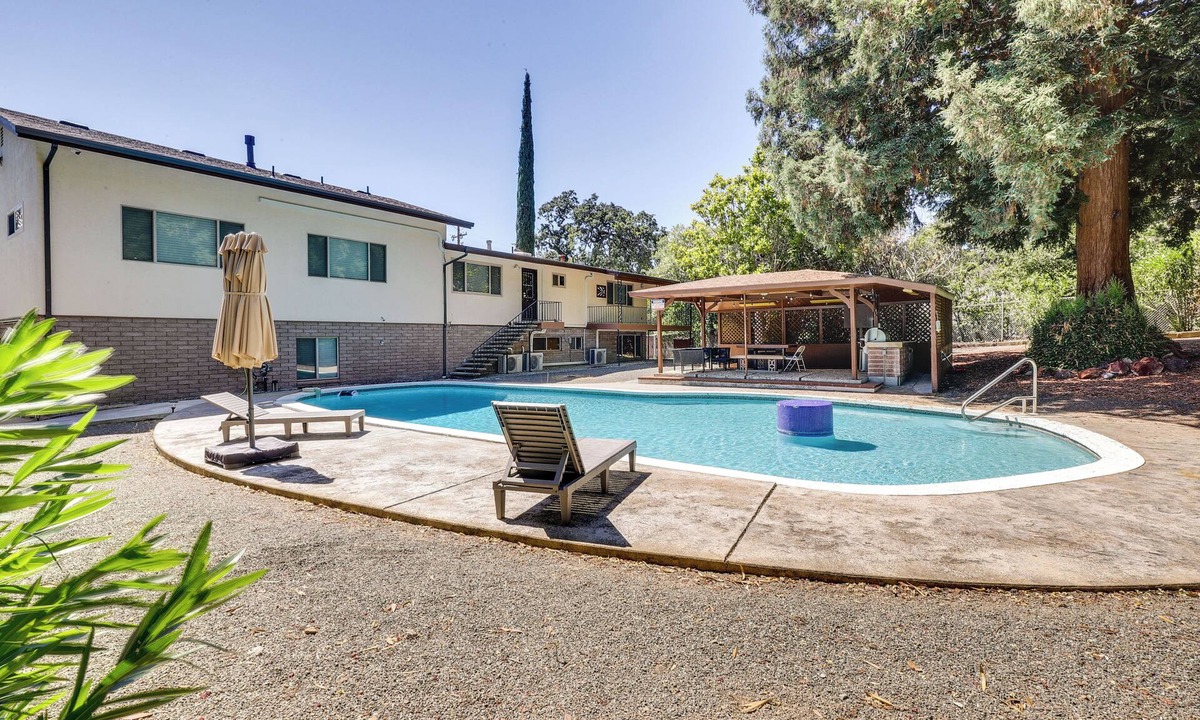 Wilbur Springs House | Vacation Rental 2 Mi to Clearlake Oaks Boat Launch