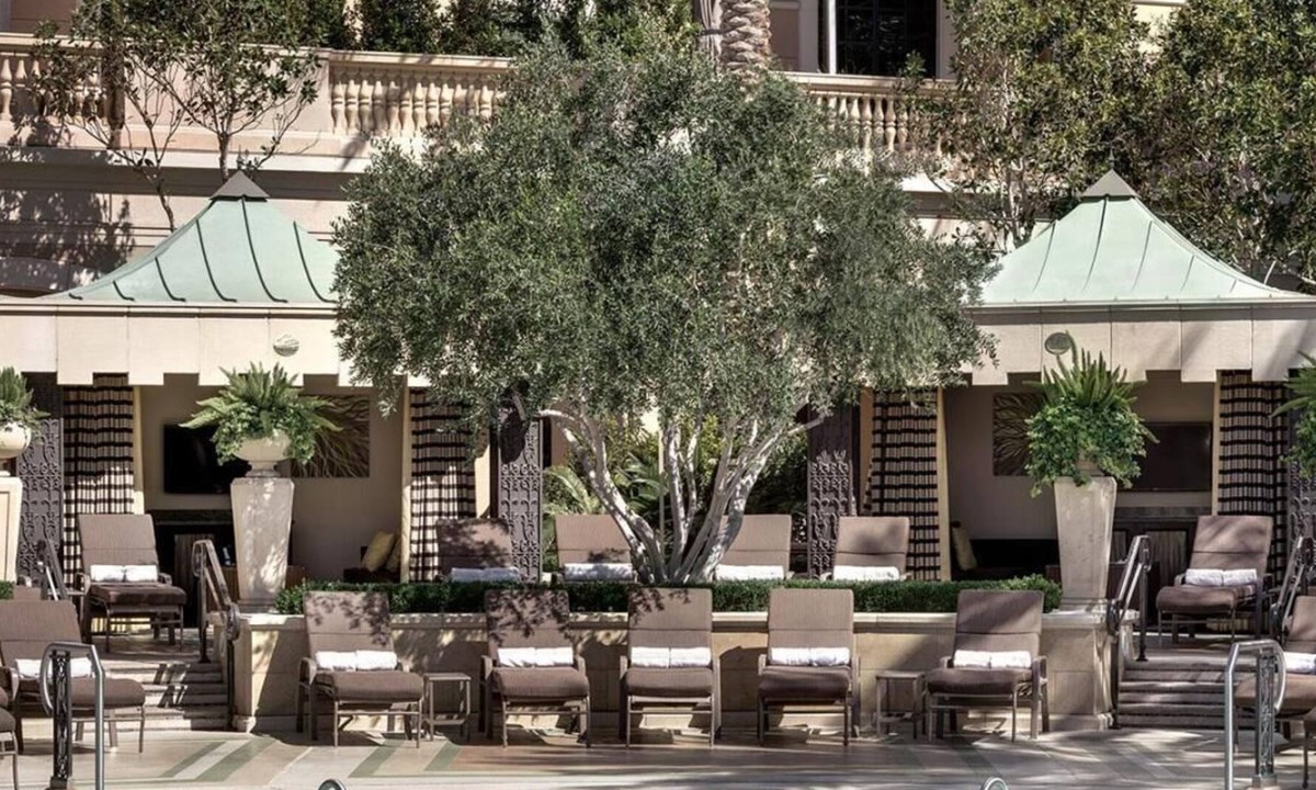 Las Vegas House | Vegas Adventure! Spacious Unit, Pools