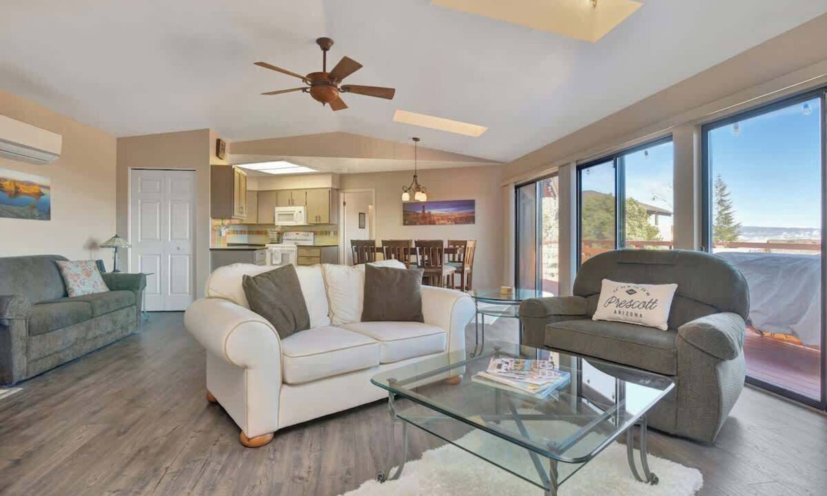 Yavapai Hills House | Views 15min from the square! Close to lynx Lake