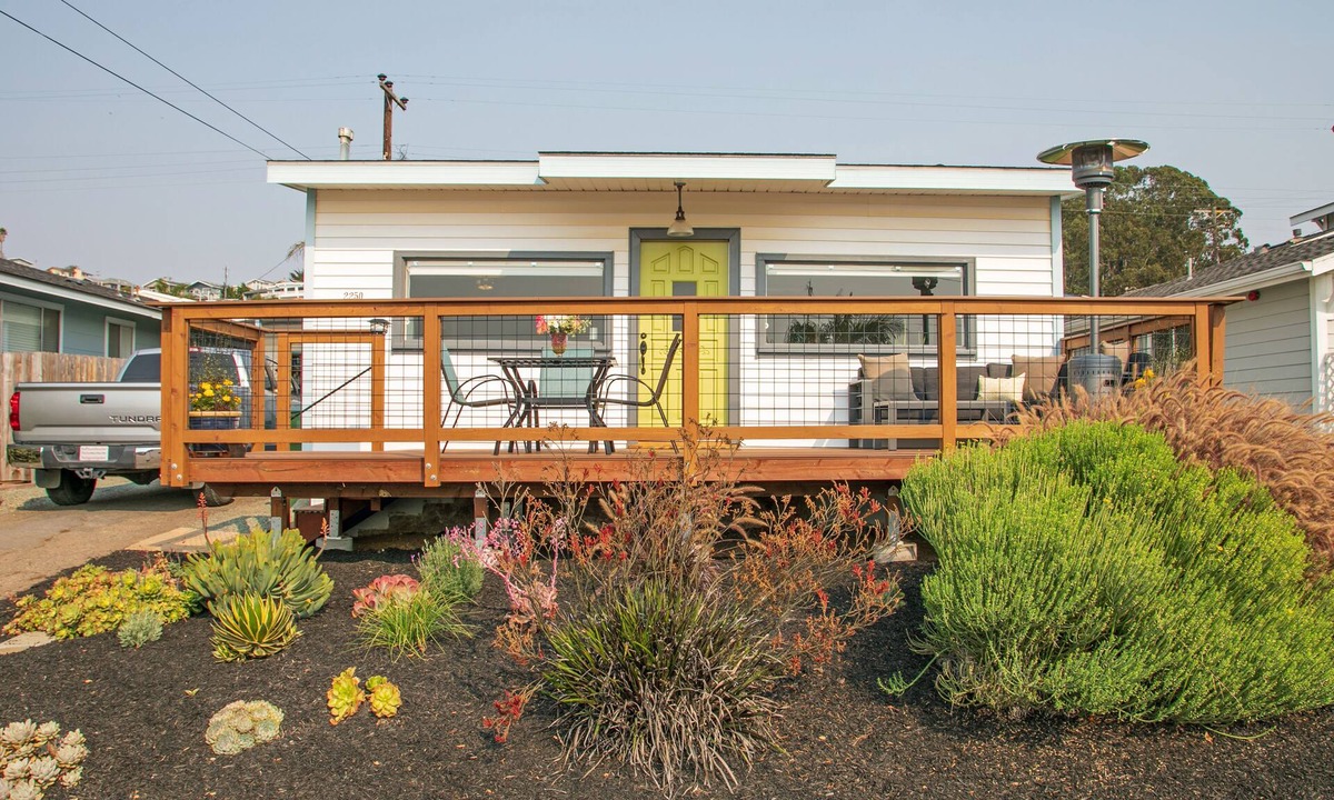 Morro Bay House | Views of Ocean & Iconic Morro Rock/Beach Cottage