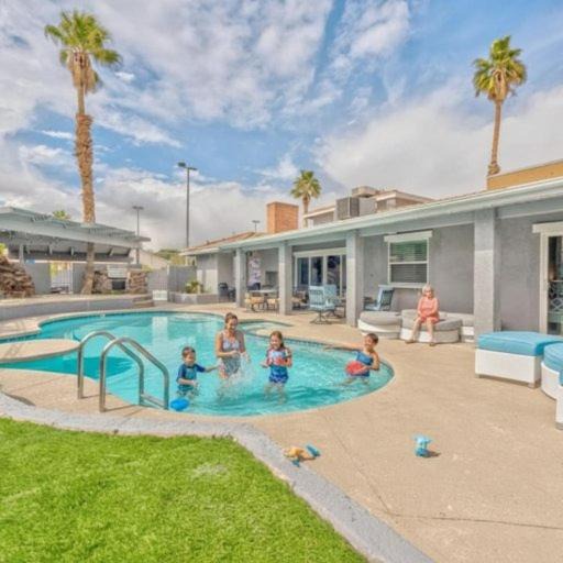 Las Vegas Villa | Villa Ellington, Exclusive 11BR Estate with Private Pool