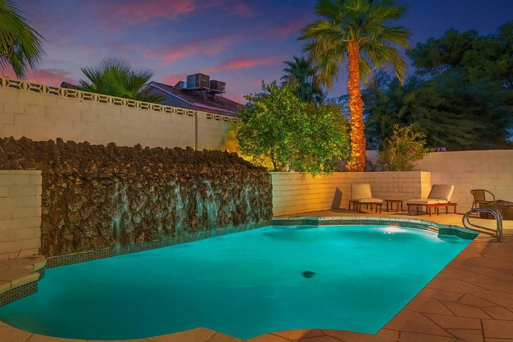 Paradise Villa | Villa near STRIP - Heated Pool, Hot Tub, Billiards