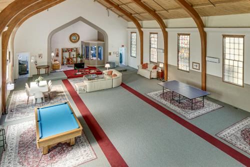 Lakeport House | Walk to Clear Lake: 2-Unit Church Combo Stay!