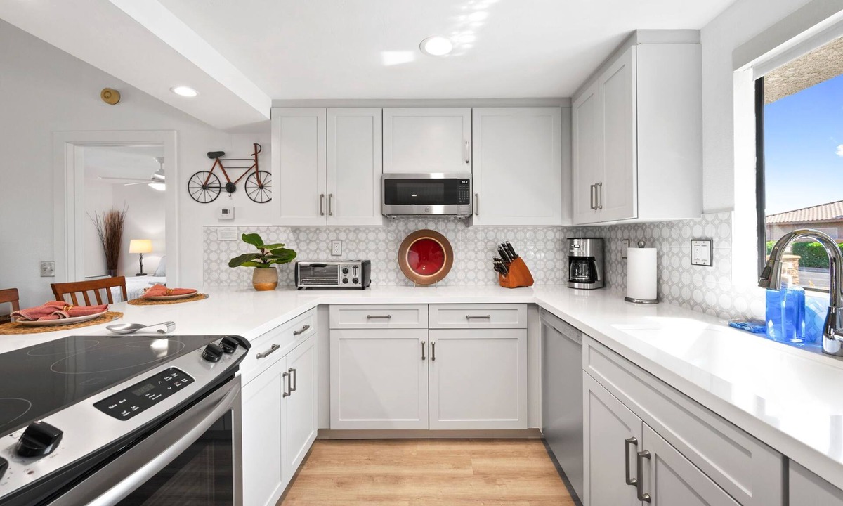 Palm Desert Condo | "WE ARE IN! THE PLACE IS STUNNING!" Actual tenant comment upon arrival