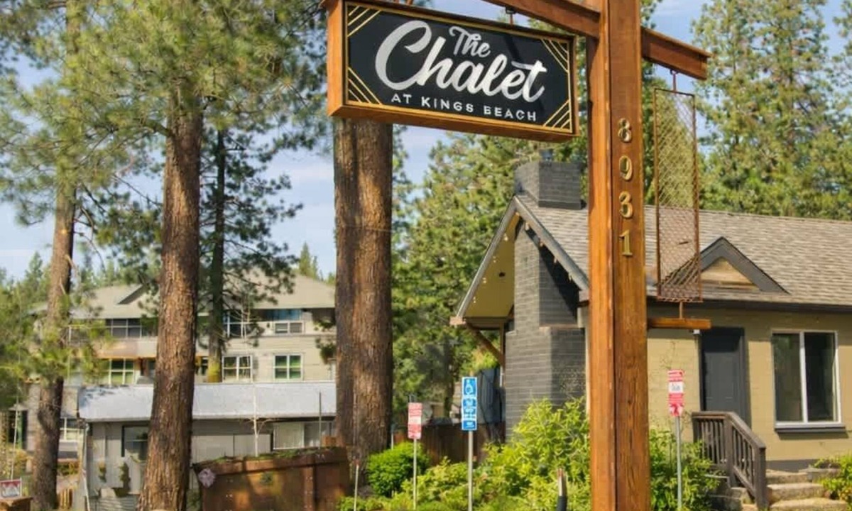 Kings Beach House | Welcoming hotel with lakeview, golf, skiing, WiFi, & Netflix