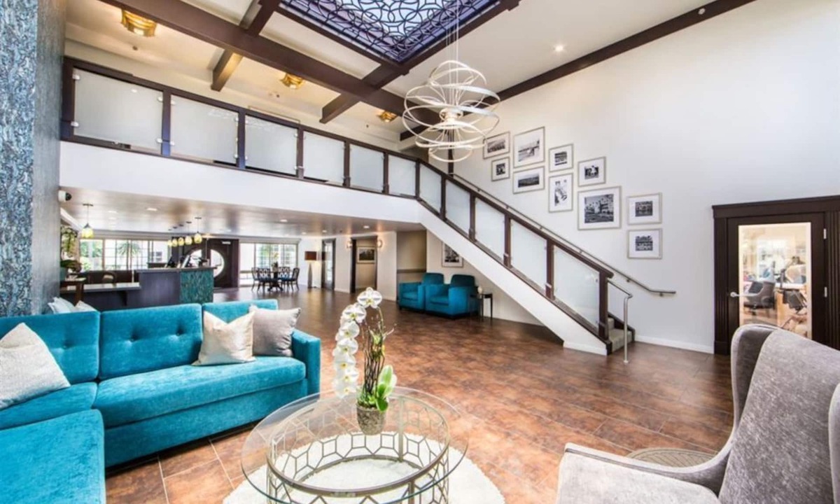 Solana Beach Condo | Winner Circle 1BR Condo with Outdoor Pool and Tennis Court