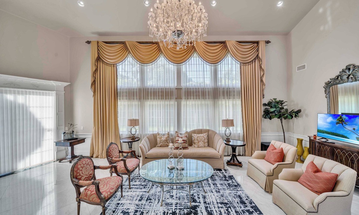 Arcadia House | Winnie Way 6BR Oasis in Arcadia｜Large Backyard｜Dedicated Office #42204