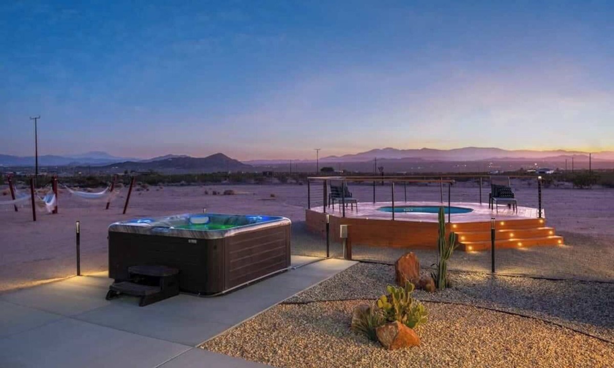 Joshua Tree House | Winters Haven · 2.5 Acres, Spa, PingPong, SoakPool