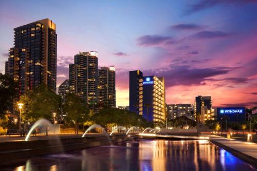 Columbia Hotel | Wyndham San Diego Bayside
