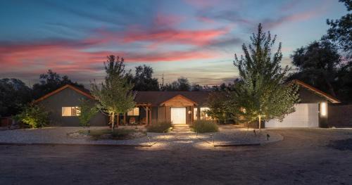 Mariposa House | Yosemite Sunrise Retreats