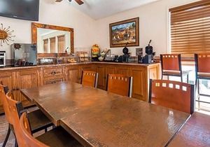 2-Star Hotel ∙ Best Western Casa Grande Inn