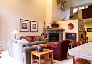 221 m² Condo ∙ 3 bedrooms ∙ 8 guests