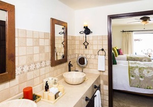 4BR 5 1/2BA Private Villa, 4500sq ft at the Residences - Hacienda Encantada