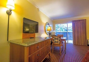 Aloha Inn