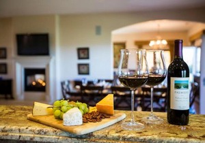 Aterno Estate & Vineyard, Main House & Guest House