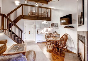 (B207) Loft Condominiums