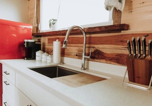 Baywood Cottage #3 | Walk to Bay | Dog Friendly