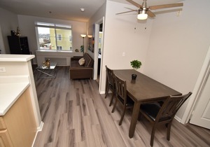 Beautiful Condo, Stunning View, Little Italy