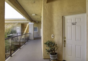 Condo ∙ 2 bedrooms ∙ 6 guests