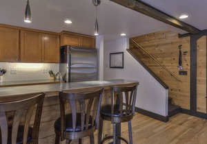Contemporary cabin in the heart of Sunriver w/ FREE waterpark passes included