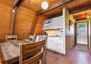 Four Seasons Cabin 2