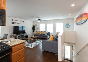 Gorgeous Home with Amazing Rooftop Deck in Grover Beach