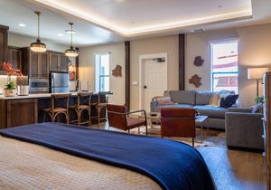 Gracious Suite Living Above Downtown Paso Robles!