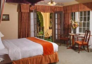 Historic Santa Maria Inn